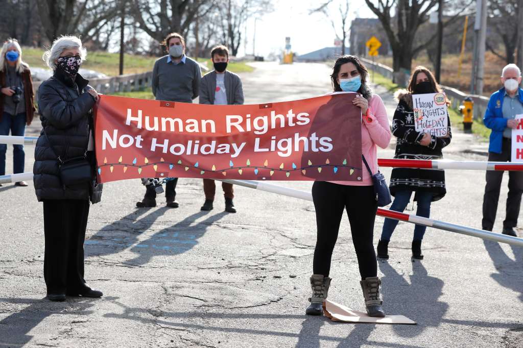 Advocates want holiday light show moved from former Waltham mental facility - Advocates want holiday light show moved from former Waltham mental facility