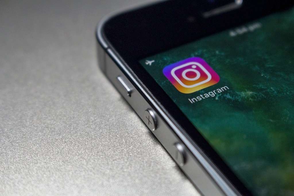 Instagram and Facebook remove posts offering abortion pills - latest entertainment news Instagram and Facebook remove posts offering abortion pills