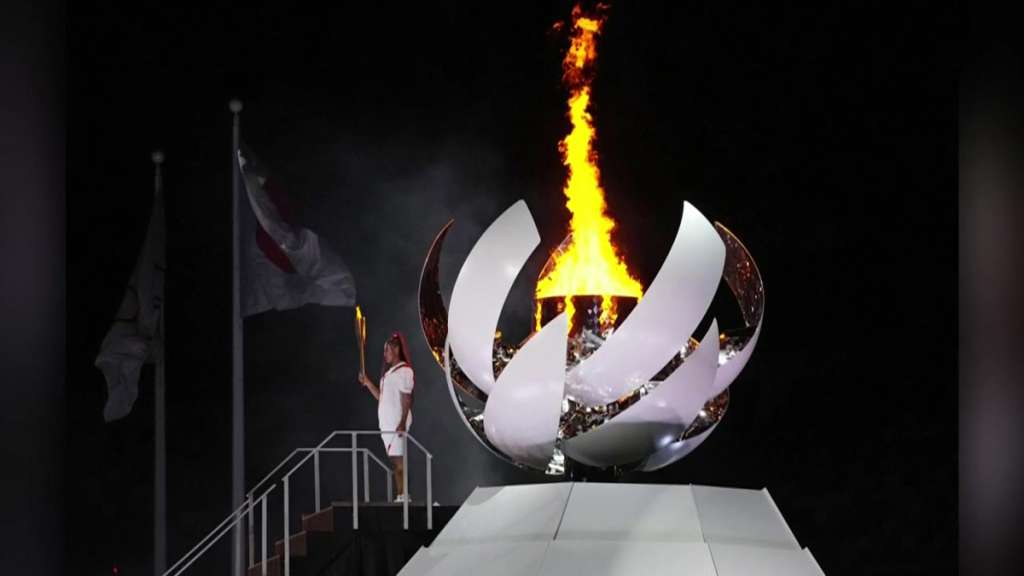 ‘The greatest honor’: Osaka lights Olympic cauldron - entertainment tonight ‘The greatest honor’: Osaka lights Olympic cauldron