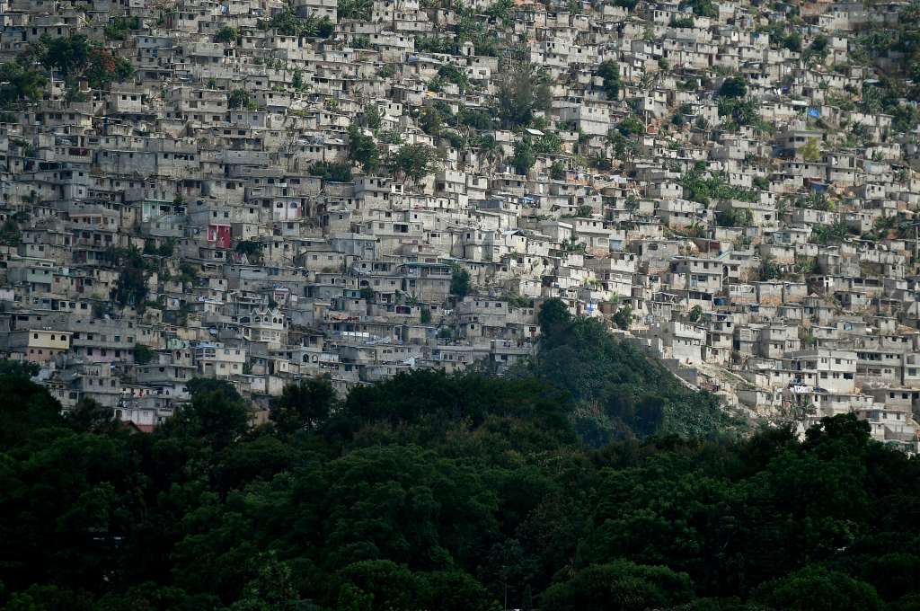 Violence flares in Haiti ahead of slain president’s funeral - latest entertainment news Violence flares in Haiti ahead of slain president’s funeral