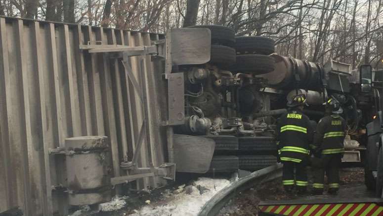 Driver hospitalized after tractor-trailer rollover in Auburn - Boston ...