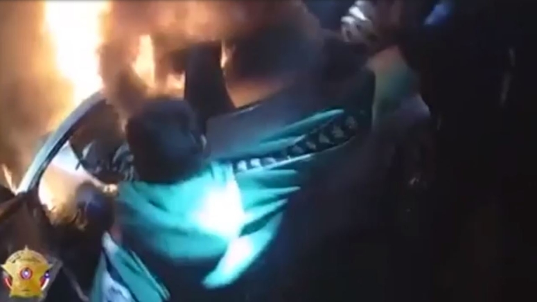 Bodycam Records Dramatic Rescue Of 20-year-old Trapped Inside Burning ...