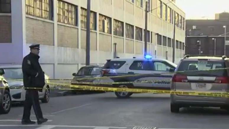 Police Investigating Stabbing In Roxbury Boston News Weather Sports