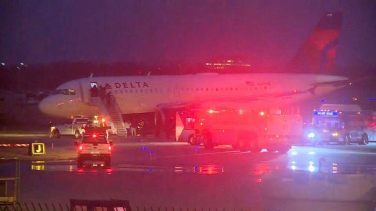 Delta flight slid off taxiway at Kansas City International Airport