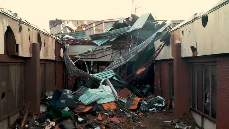Weather service: At least 6 tornadoes hit middle Tennessee - Boston ...