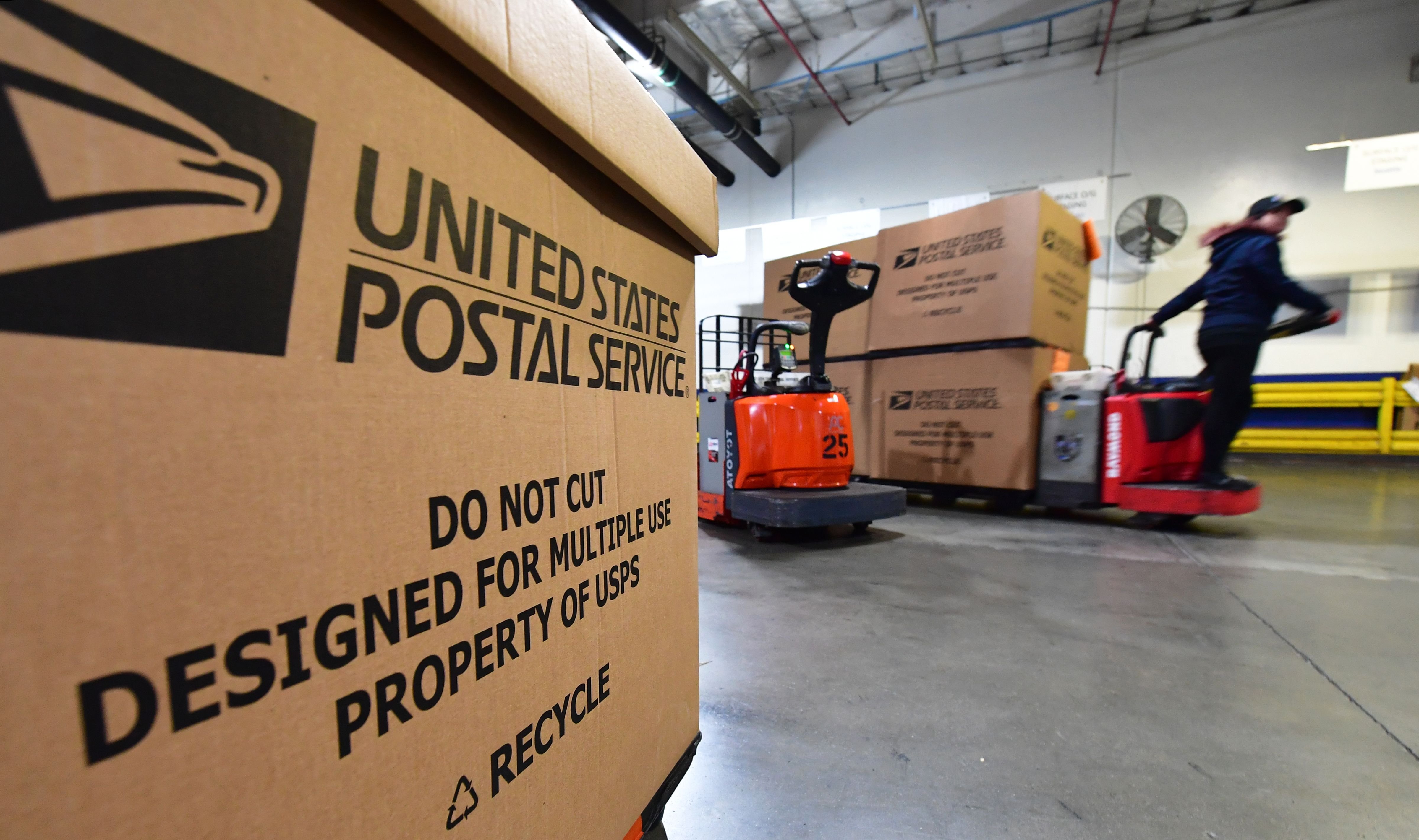 Pre Shipment Info Sent Usps Awaits Item 58 - t60apdv