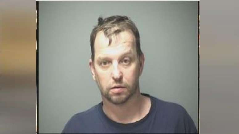 Manchester, NH police searching for suspect in gas station robbery ...