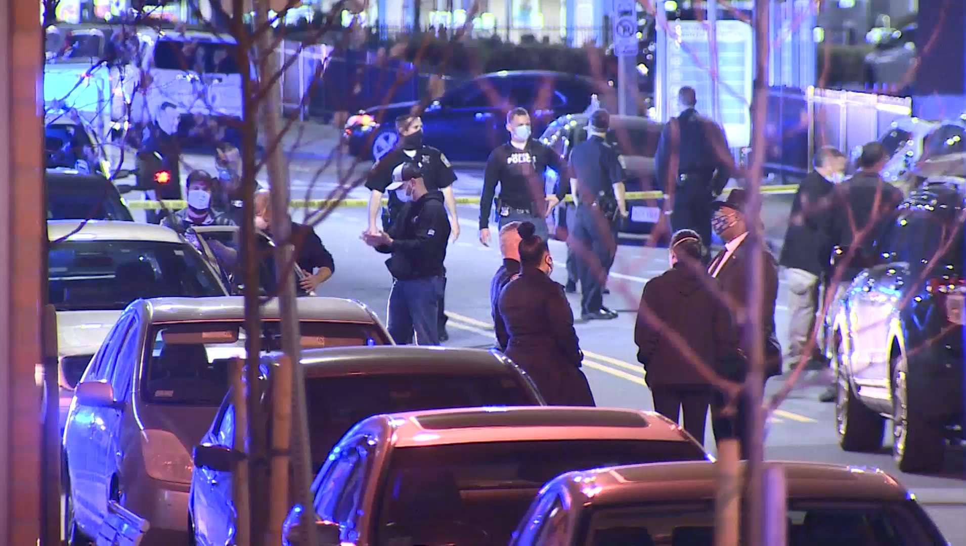 4 arrested, 1 dead after officers respond to double shooting in Jamaica ...