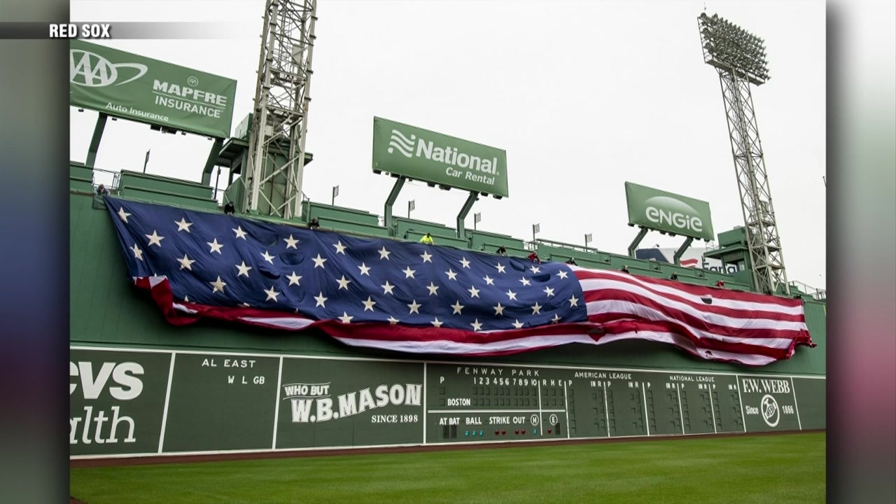 Red Sox Drape American Flag Over Green Monster, Play 'Taps' To Honor  Memorial Day - CBS Boston
