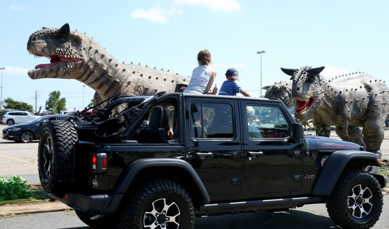 jurassic quest at gillette stadium