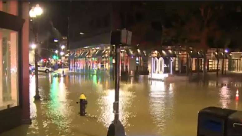 Water main break in downtown Boston closes part of I-93 - Boston News ...