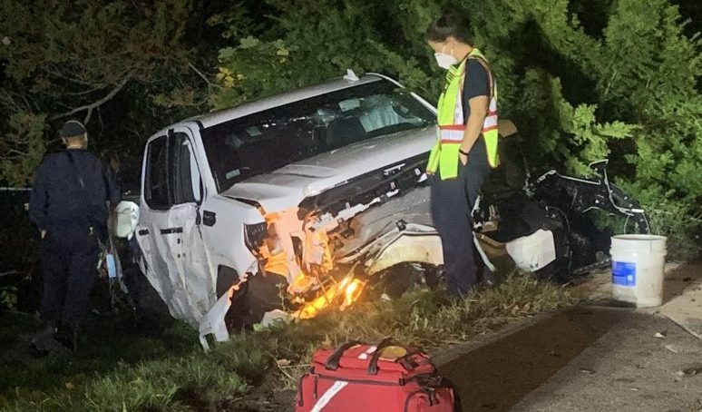 Police searching for driver who fled scene of car crash in Auburn ...