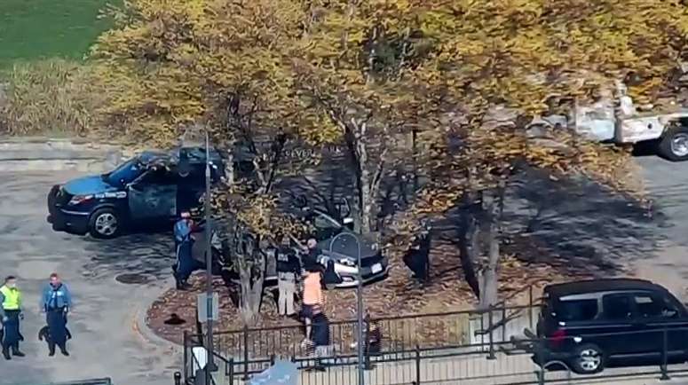 2 suspects in Stoneham robbery taken into custody after police pursuit ...
