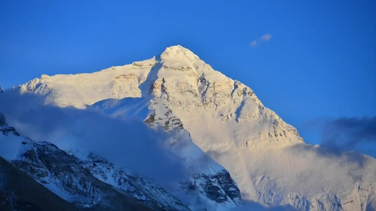 3 Sherpa Climbers Missing After Falling On Mount Everest Boston News Weather Sports Whdh 7news 3 Sherpa Climbers Missing After Falling On Mount Everest Boston News Weather Sports Whdh 7news
