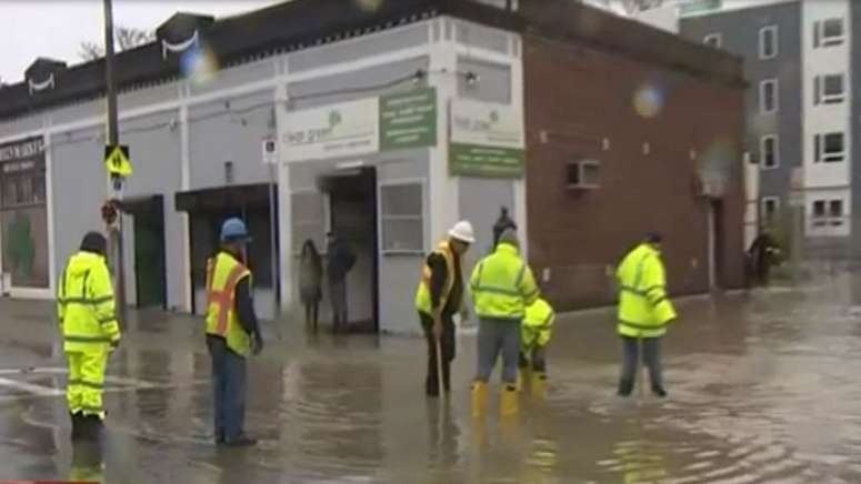 Crews repairing water main break that flooded streets in South Boston ...