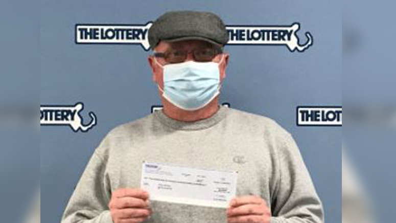 Download Waltham man has plans for a condo on the beach after $1M Mass. lottery win - Boston News ...