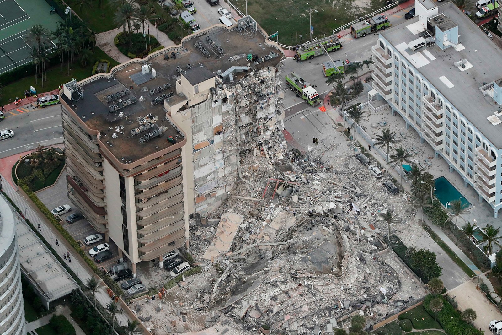 champlain tower south collapse