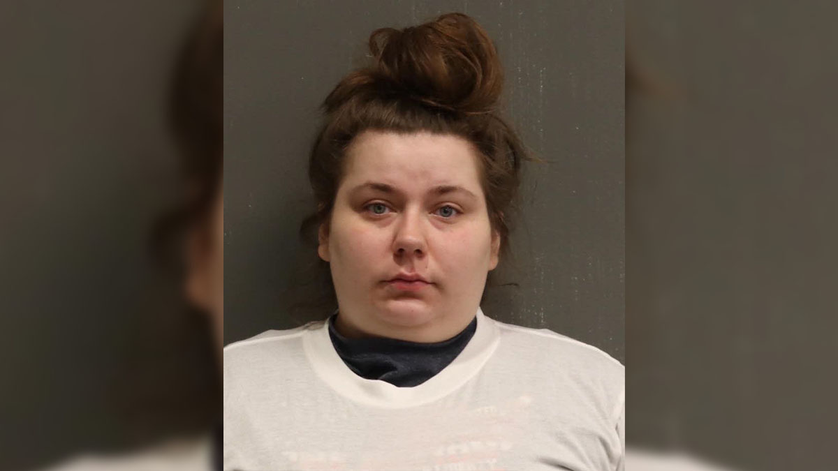 Taco Bell shift leader facing arson charge after employees set off ...