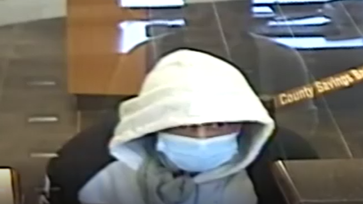 Police ask public’s help identifying suspect in Dartmouth bank robbery ...