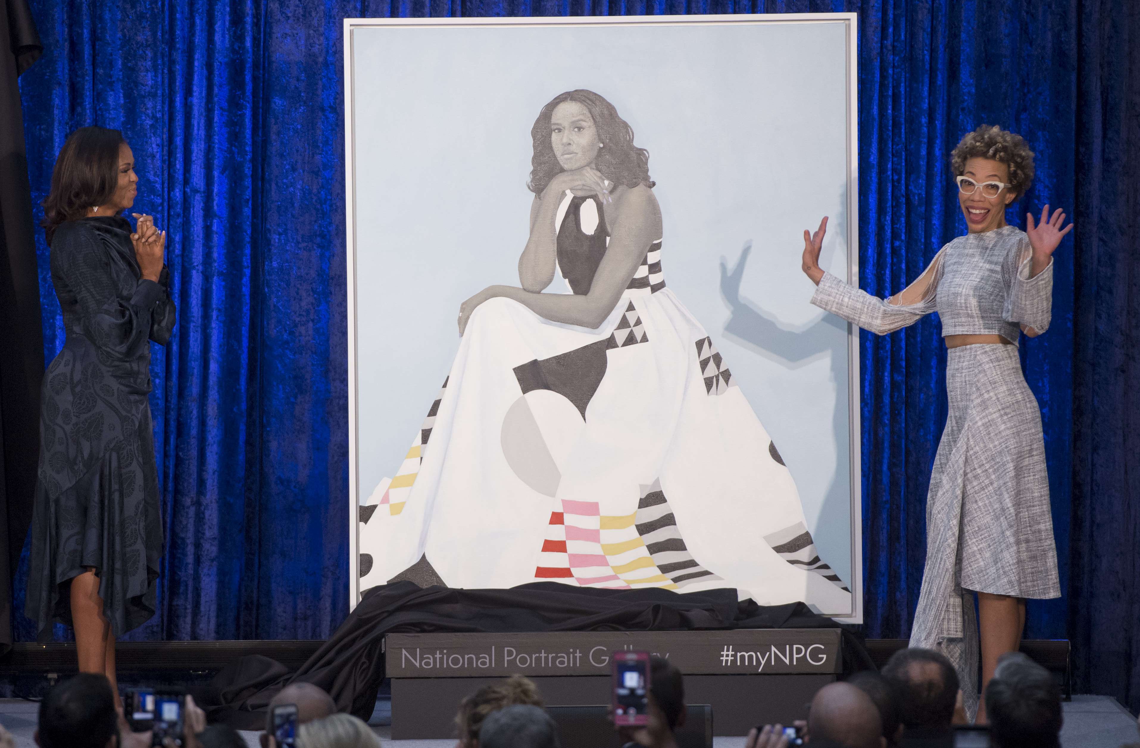 barack-and-michelle-obama-portraits-arriving-in-boston-boston-news