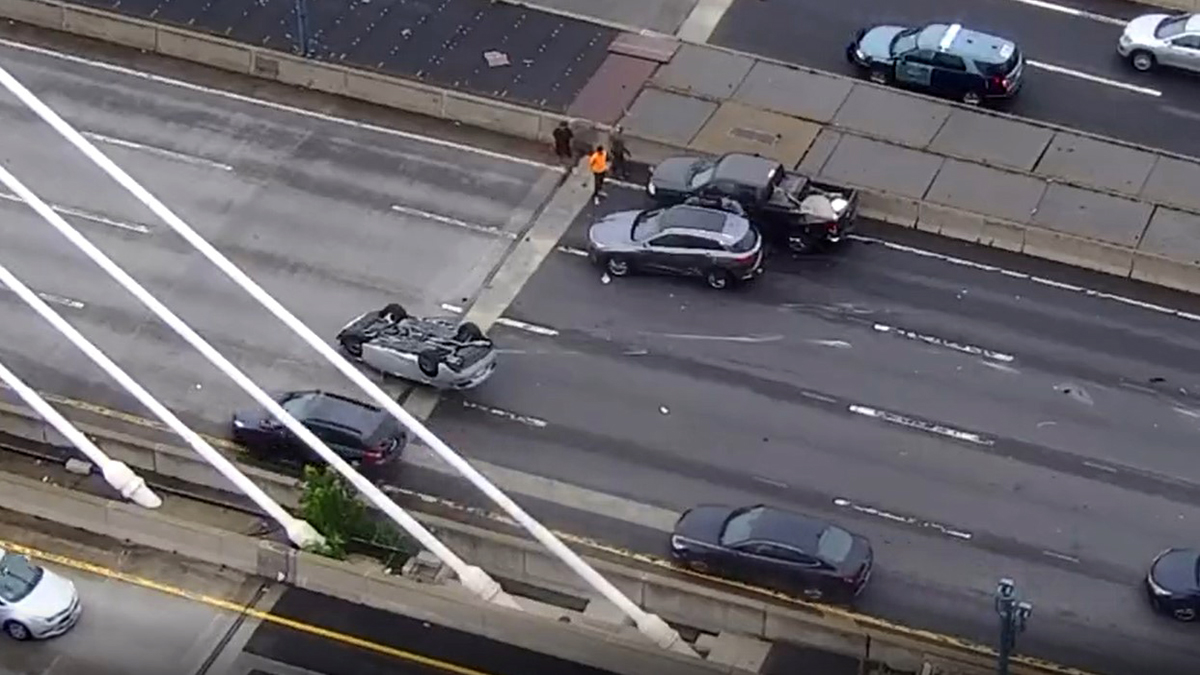 rollover-crash-on-zakim-bridge-snarls-rush-hour-traffic-on-i-93
