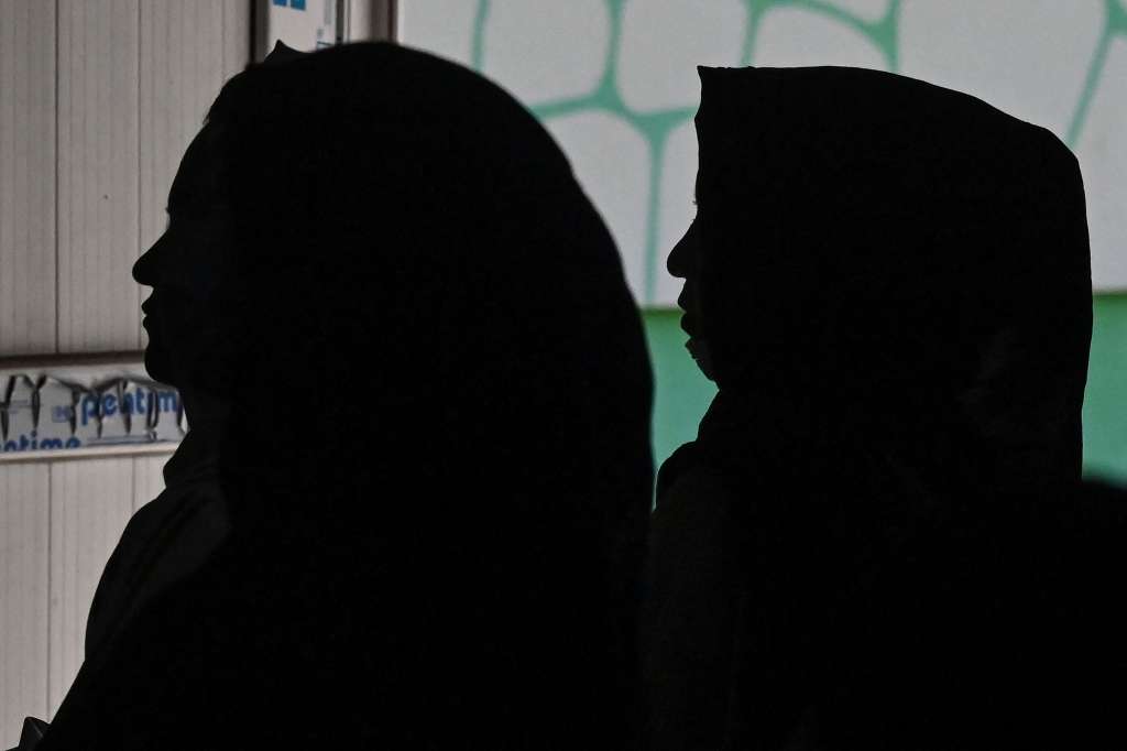 Afghan women