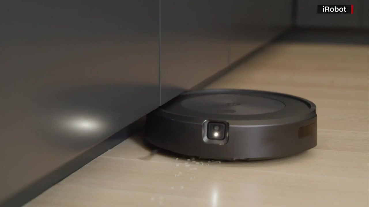 The new Roomba uses AI to avoid smearing dog poop all over your house ...