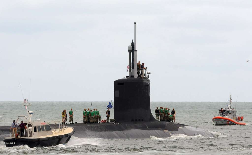 Photo of Le ministre français condamne la « duplicité » de l’accord sur les sous-marins américains – Boston News, Weather, Sports