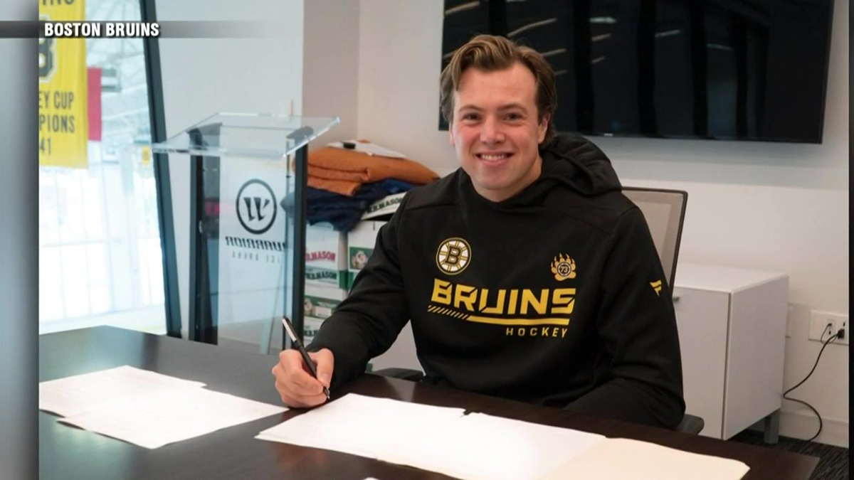 Charlie McAvoy happy about his new 3-year contract today from the  #NHLBruins #WBZ