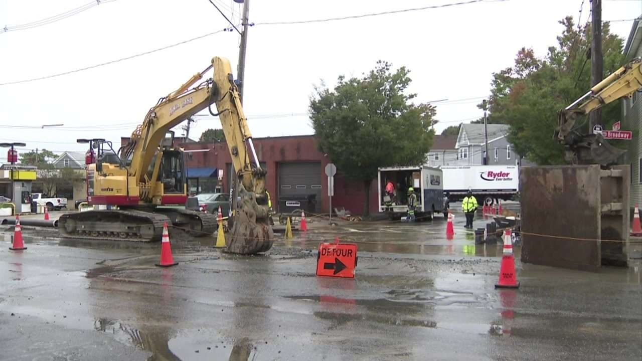 Crews working to repair water main break in Chelsea - Boston News ...