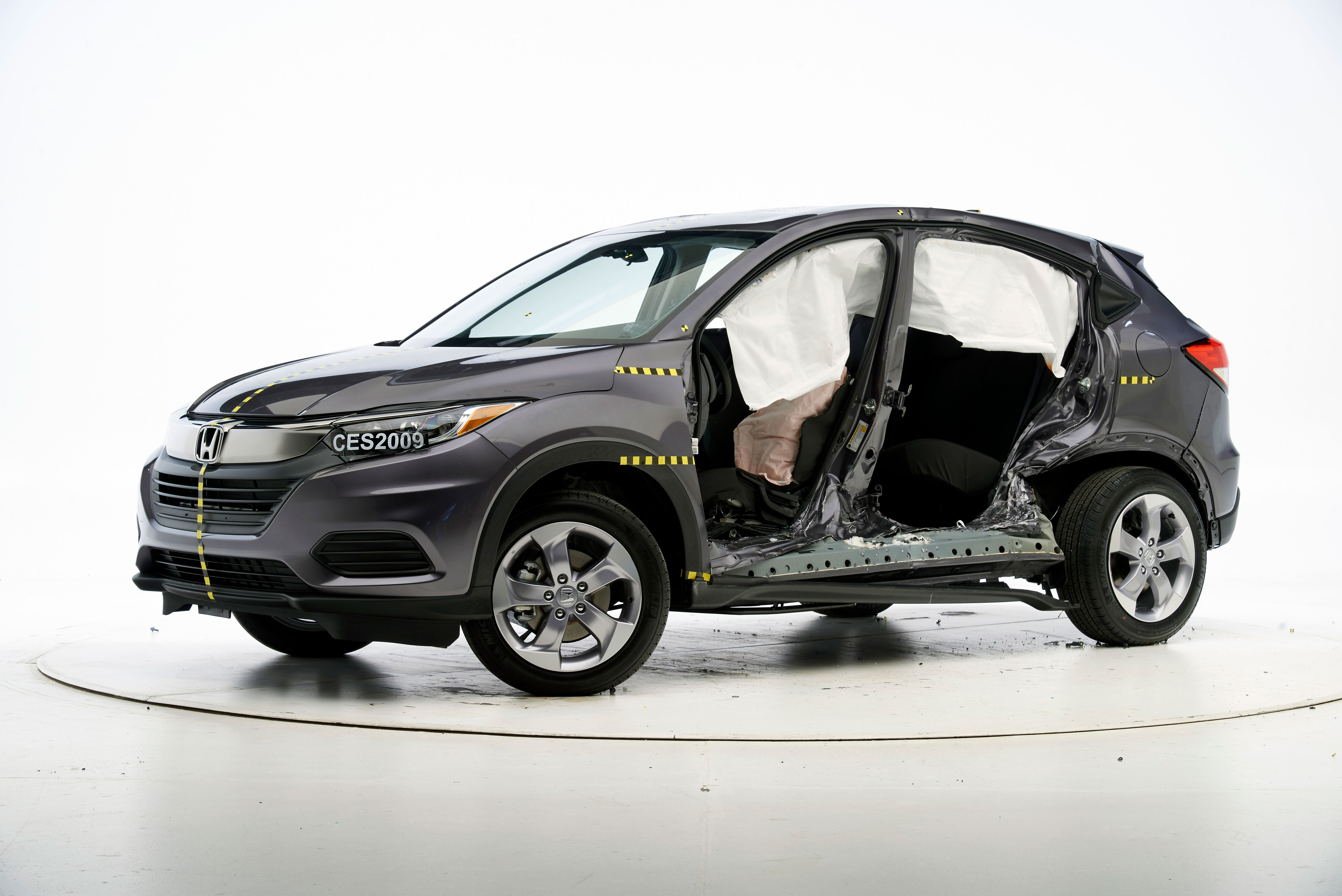 small-suvs-struggle-in-new-crash-test-boston-news-weather-sports