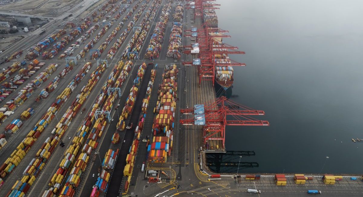 24 billion in goods is floating outside California’s biggest ports