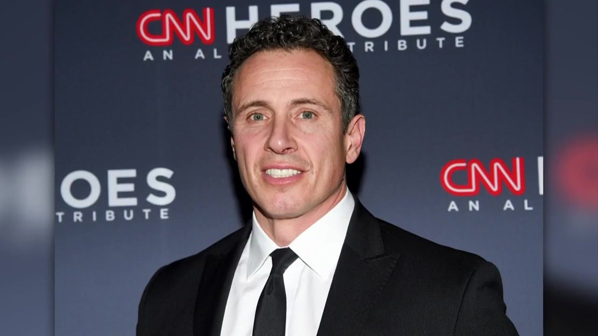 Loyalty to family, instead of CNN, puts Chris Cuomo at risk