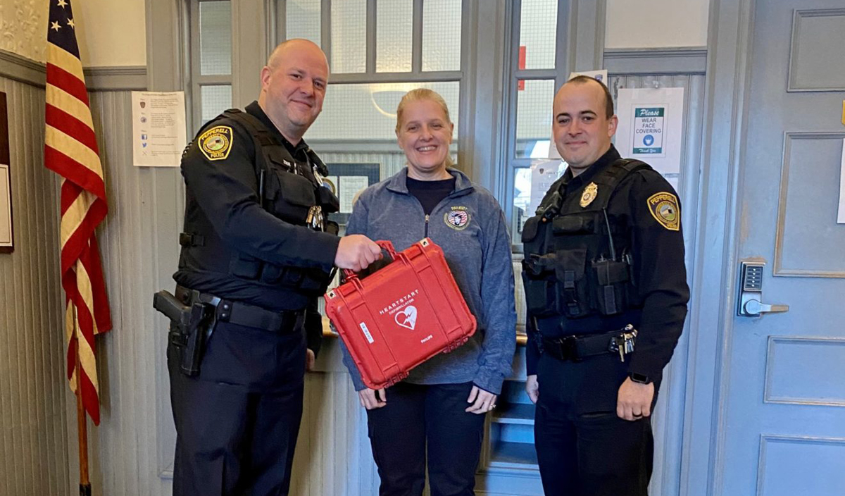 Pepperell police officers, dispatcher team up to save life of man