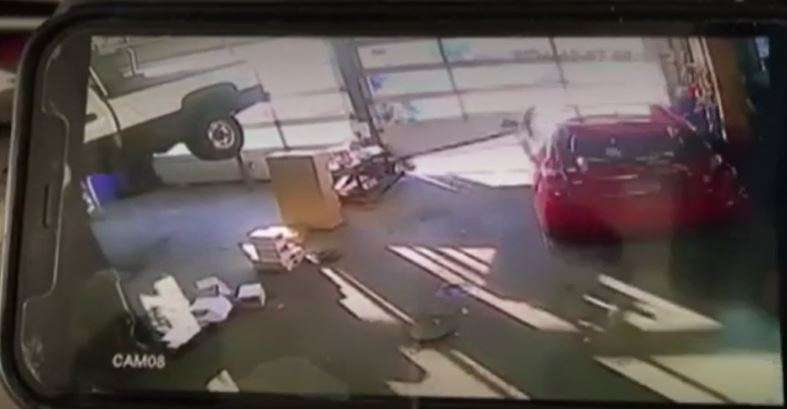 Police: Man arrested after crashing stolen car through door of Dennis ...