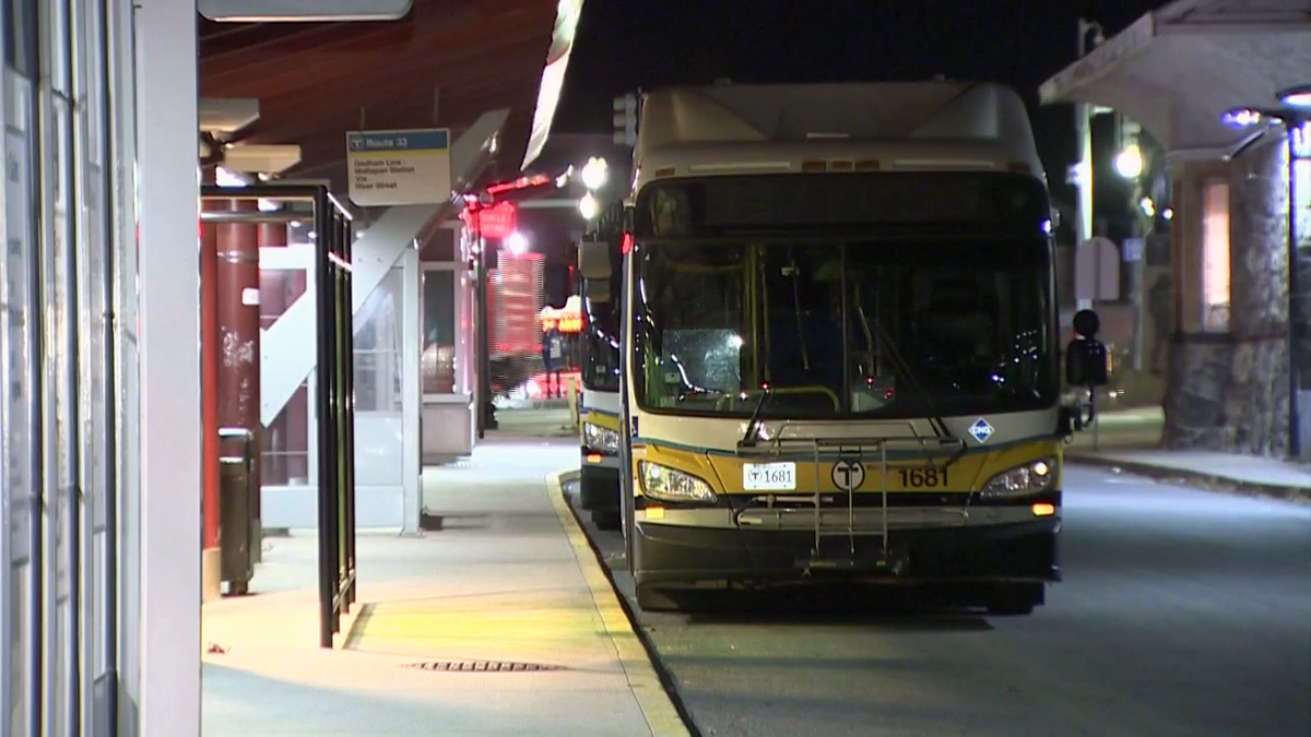mbta-now-screening-all-bus-driver-applications-boston-news-weather-sports-whdh-7news