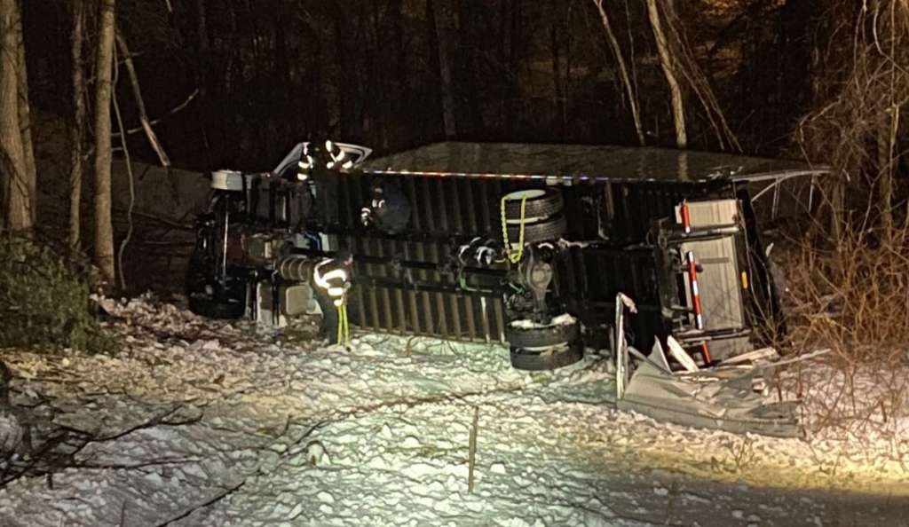 NH state police respond to numerous crashes, vehicles off road amid ...
