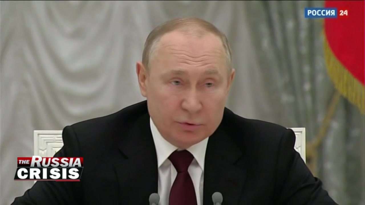 Putin meets with US envoys at the Kremlin for renewed talks on ending the war in Ukraine