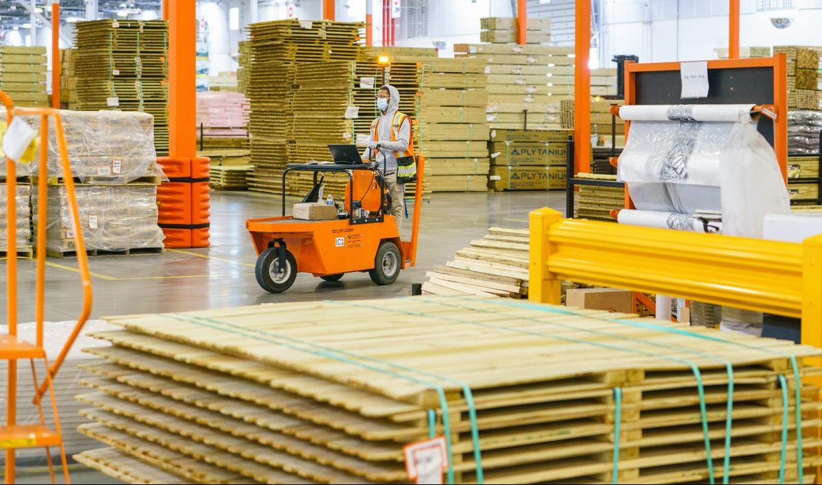 Home Depot S Answer To The Labor Shortage Next Day Job Offers Boston   Hypatia H 875b90be5adb5f97b34e1cc077f243ee H 23ff6041ef62f10df139eab57b5f137d E1643733208454 