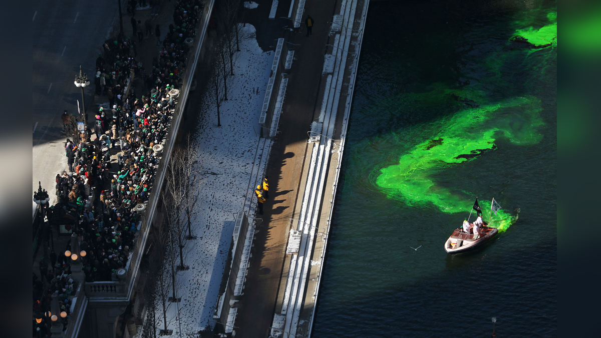 Chicago River Turning Green for St. Patrick's Day - Parade