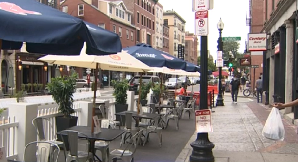 Majority of North End restaurants agree to pay outdoor dining fee