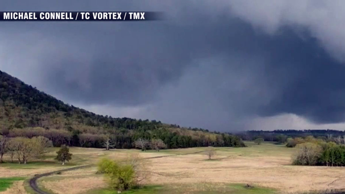 Kansas Tornado Generated 165 Mph Winds As It Destroyed Homes - Boston ...