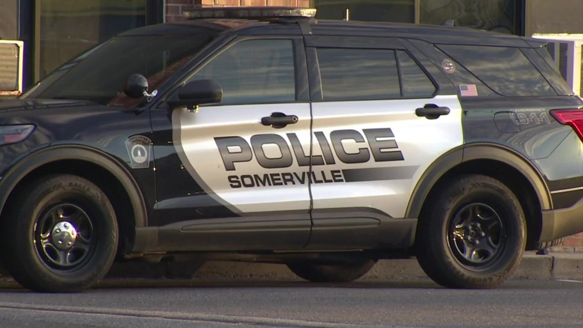 Somerville Police officers commended for quick thinking during roadside