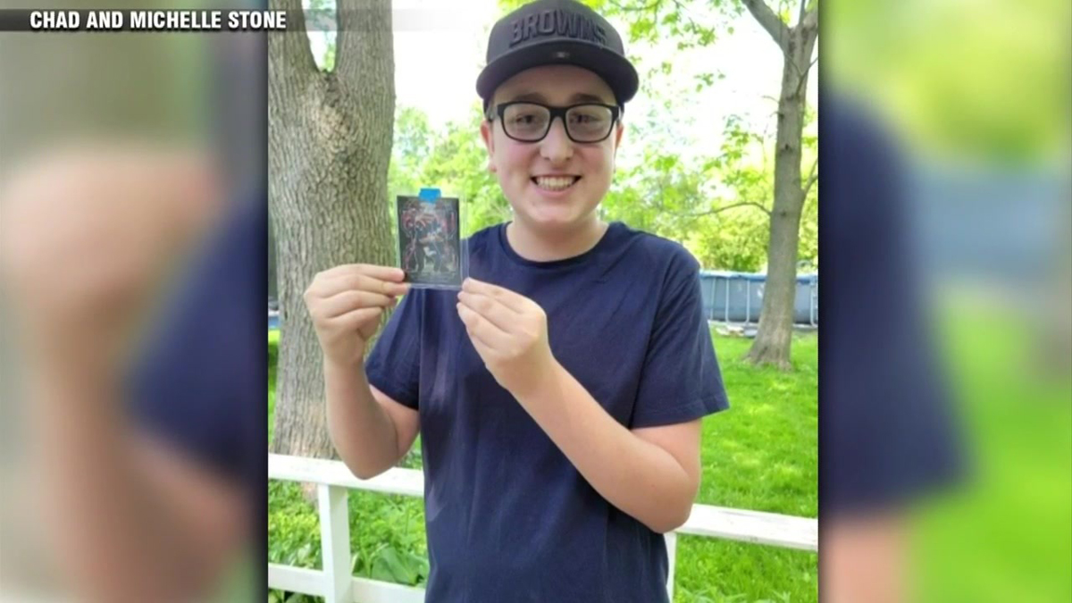 Ohio teen sells rare Mac Jones rookie card sells for $175K - Boston News,  Weather, Sports