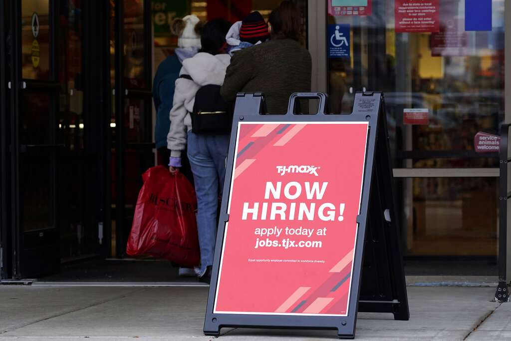 US jobs openings rose slightly to 7.3 million in July as the labor market remains sturdy in the face of higher costs