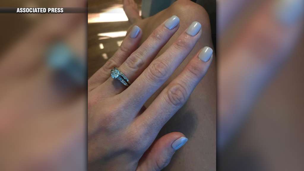Metaldetecting stranger retrieves woman’s ring lost in sea Boston News, Weather, Sports
