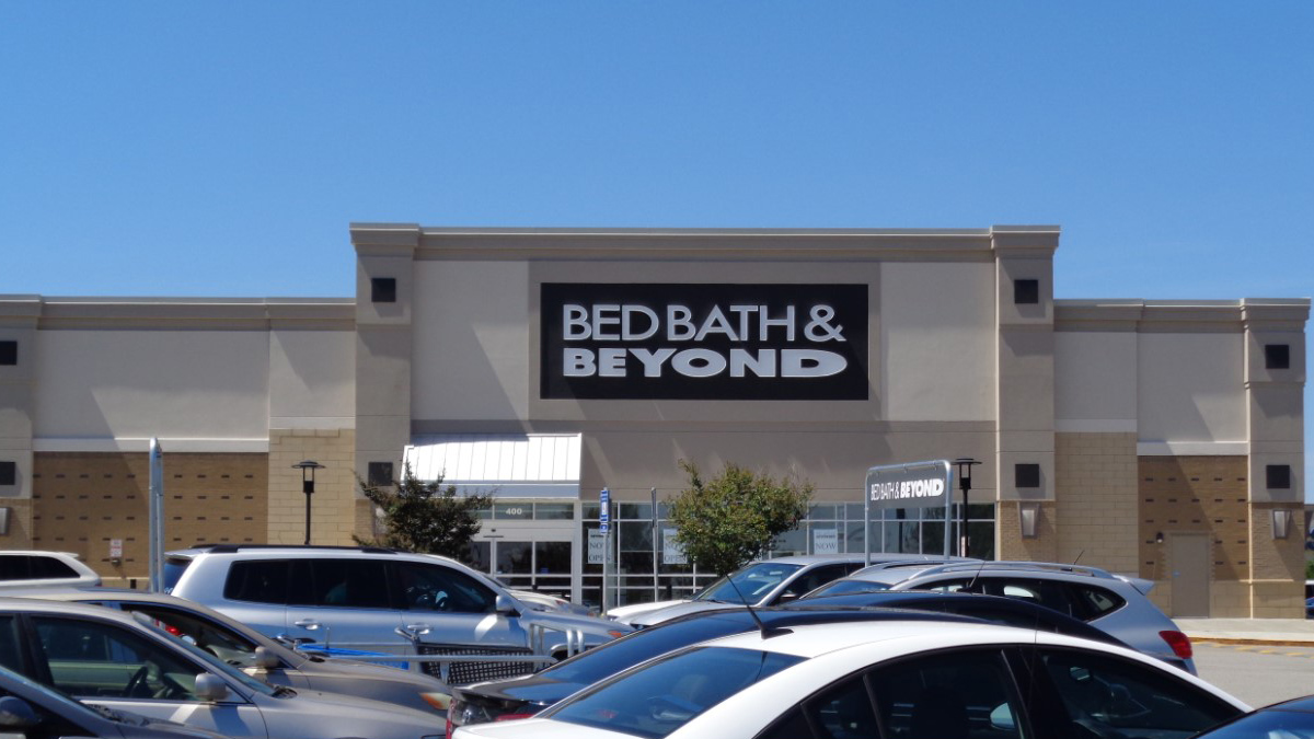 Bed Bath & Beyond is laying off 20 of its staff and closing stores