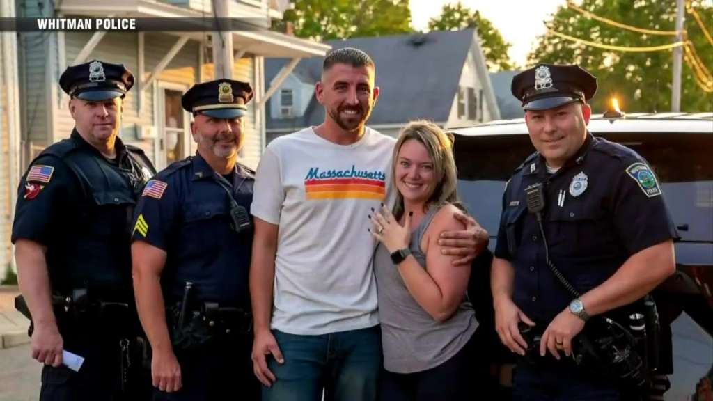 Cops help with couple's unforgettable proposal