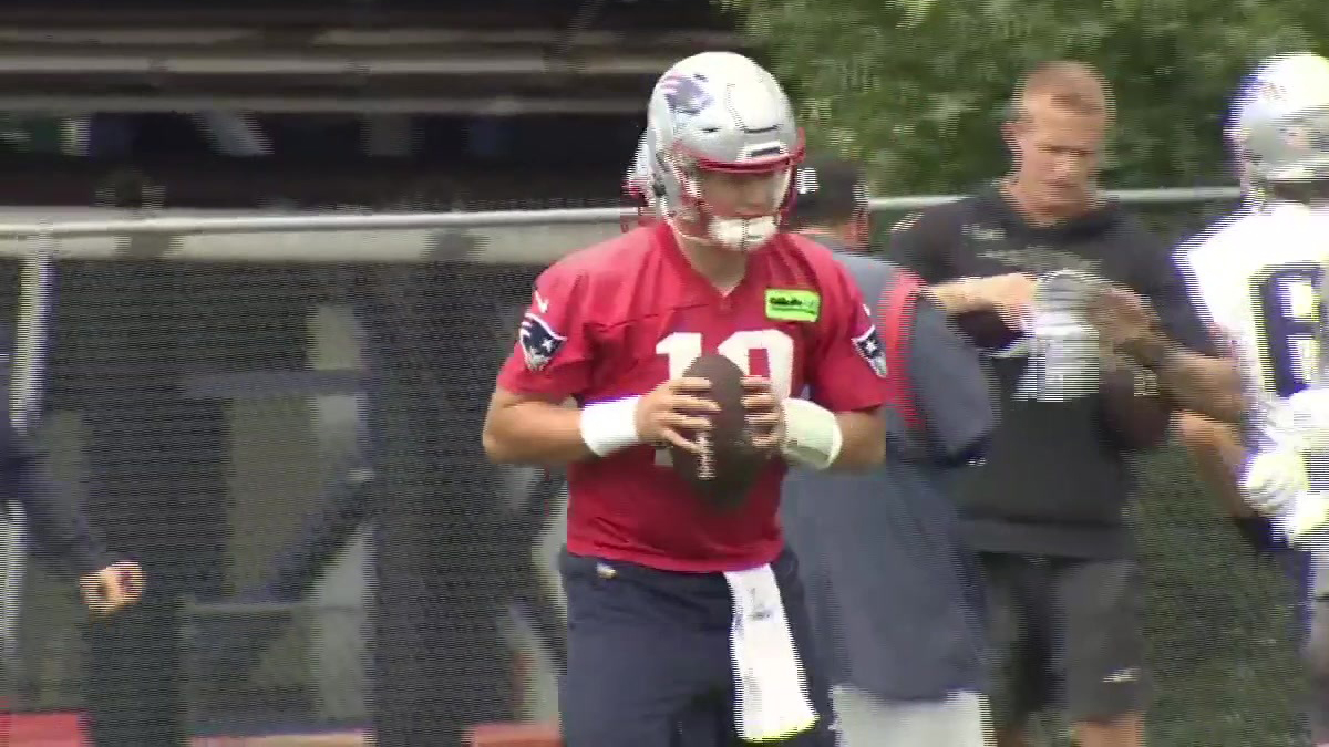 Patriots QB Mac Jones returns to practice after illness