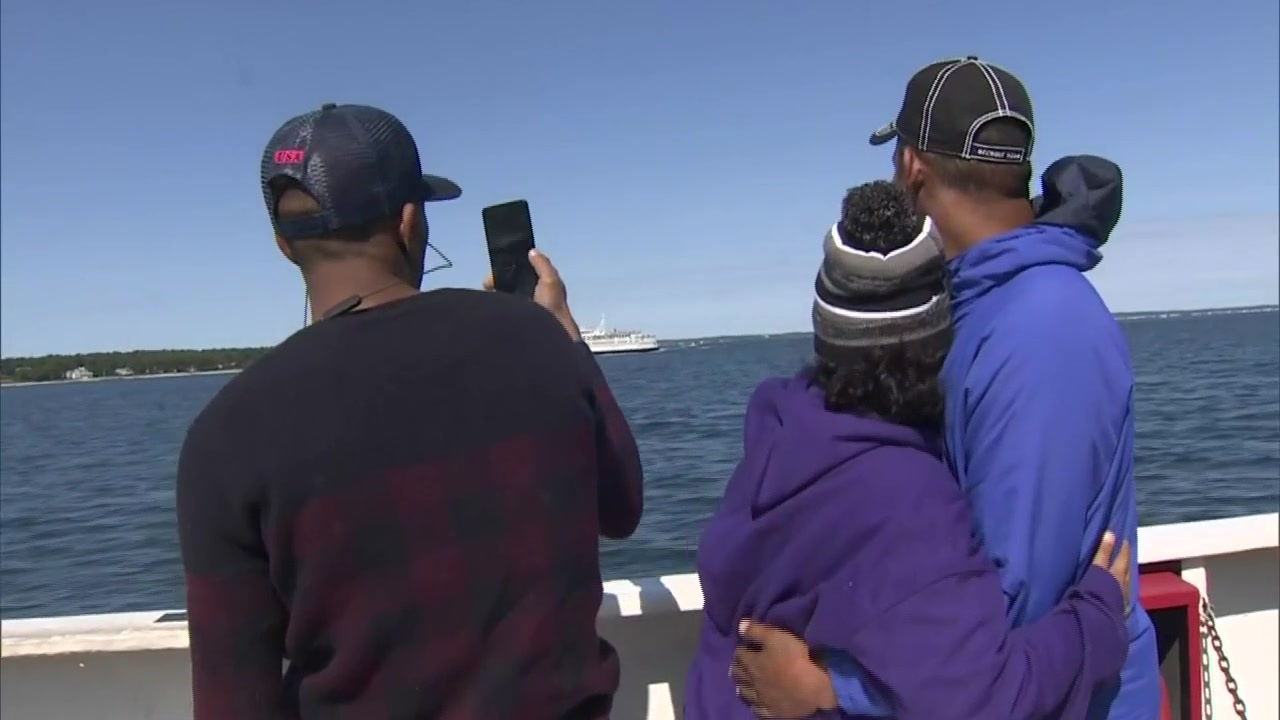 Federal Judge Rules Migrants Flown To Martha’s Vineyard Will Remain ...